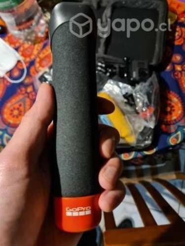Go pro 7 silver casi nueva