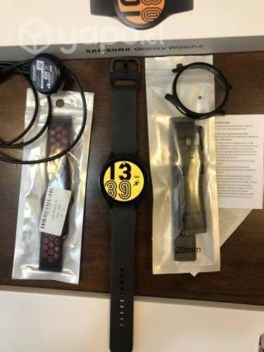 Samsung Galaxy watch 4 44mm