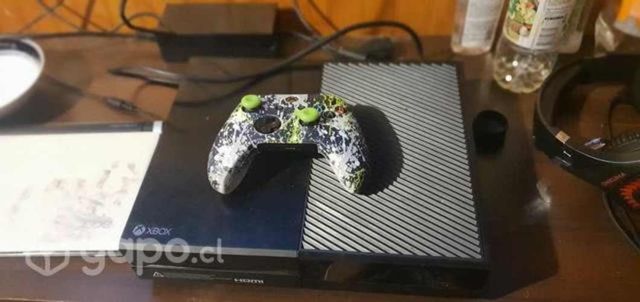 xbox one en perfecto estado 500gb