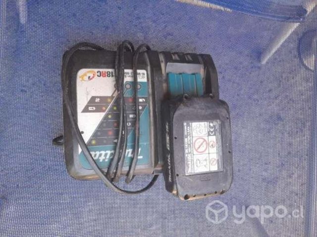 Taladros makita y Boch