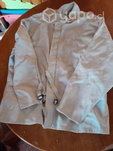 Chaqueta y pechera
