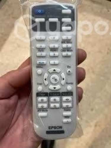 dos controles remotos epson estan nuevos