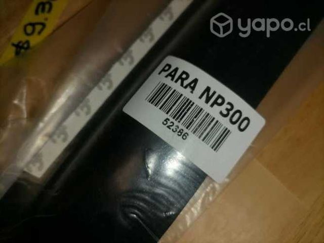 Botaguas nissan np300