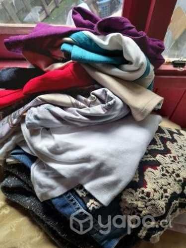 Lote de ropa más de 20 prendas