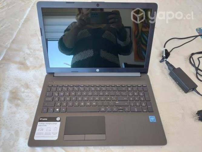 Notebook hp laptop 15-da0005la