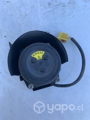 Airbag peatón Jaguar XF