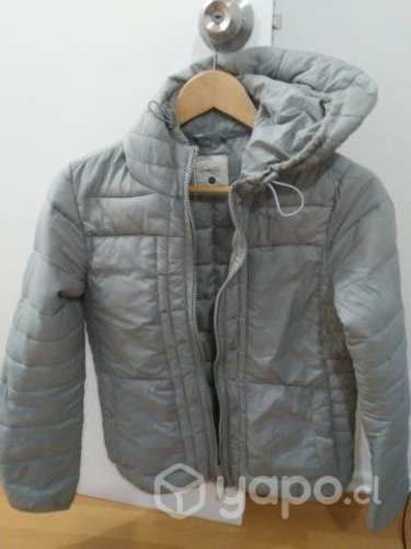 ropa varios casacas zapatos etc