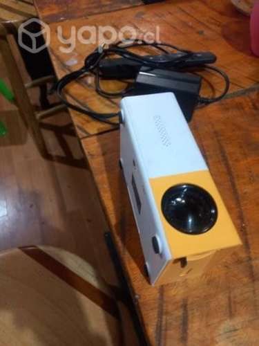 Mini proyector