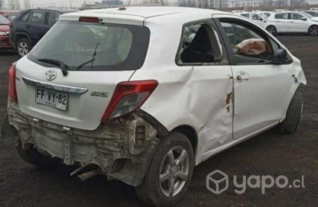 Foco trasero Yaris Sport 2013