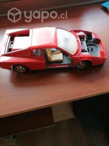 auto a escala 1:18