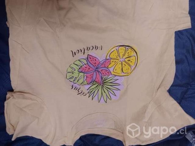 Se venden poleras M -L