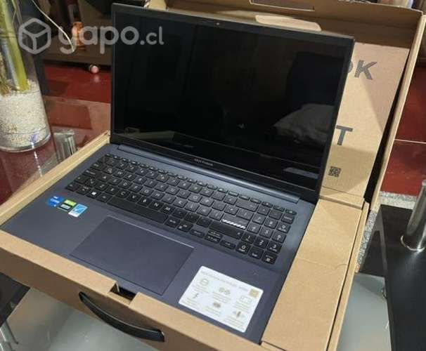 Asus Vivobook SSD 512 Ram 8gb NVIDIA 3050 I5