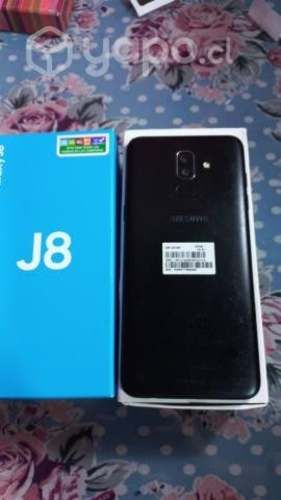 Samsung J8
