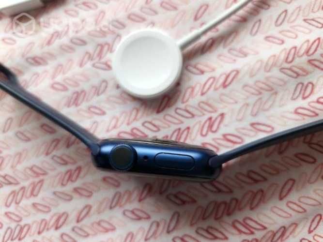 Apple Watch series 6 40mm