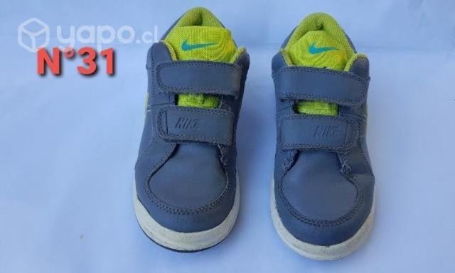 Zapatilla número 31