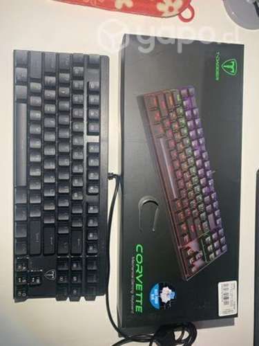 Set Gamer. audífonos + Teclado mecánico