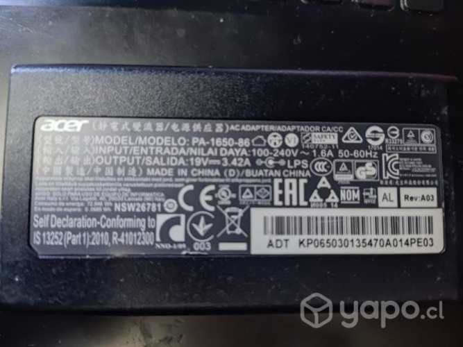Cargador Notebook Acer punta amarilla