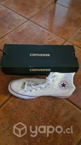 Zapatillas Converse nuevas 42.5.