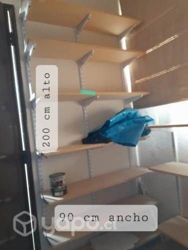 Estantes metálicos modulares