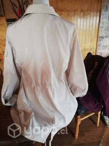 Cortaviento talla XL