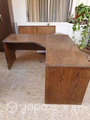 Escritorio solido en L