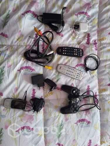 Cables, controles remotos, joistick