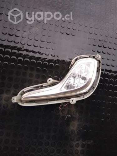 Neblinero Hyundai Accent izquierdo