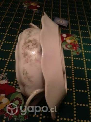 Cremero de porcelana antiguo