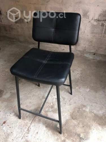 Sillas altas / Taburetes para bar