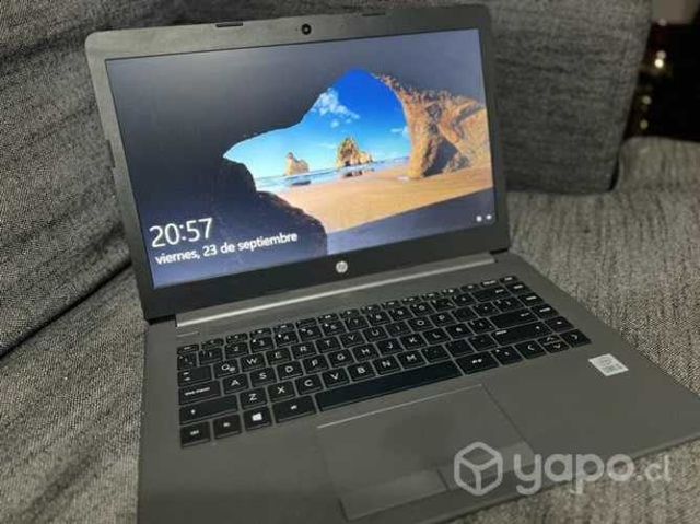Notebook 240 G7, i3-1005G1. 8GB 512SSD