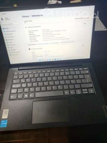 Lenovo i3 11 generación 8 de ram