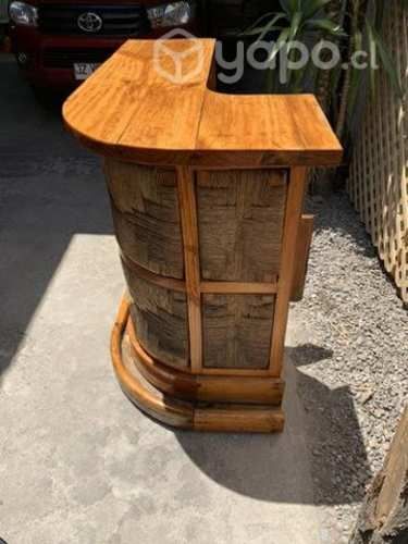Bar antiguo de madera semicurvo buen estado