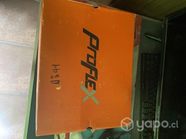 Calzado de seguridad (bototos) talla 44