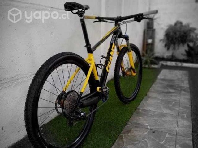 Giant Phantom (CONVERSABLE)