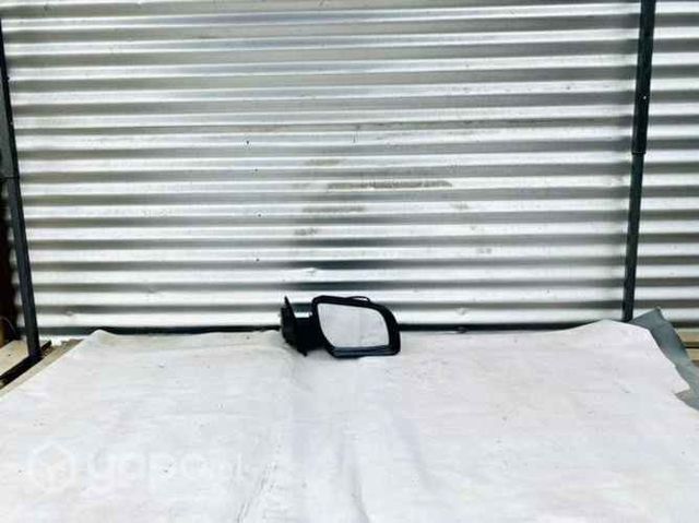 Espejo retrovisor mazda bt50