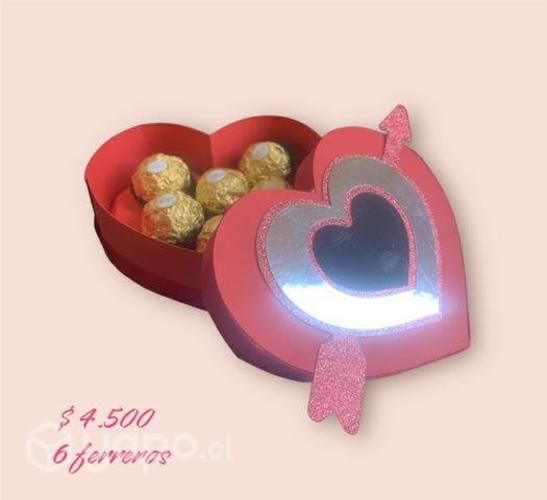Caja de chocolate corazón