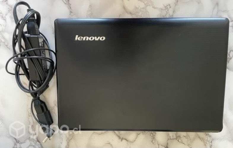 Notebook LENOVO, usado
