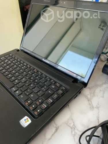 Notebook LENOVO, usado