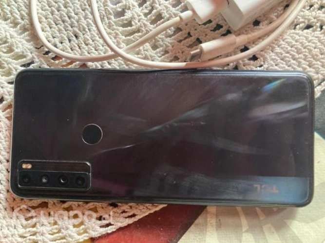 Celular TCL