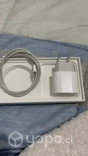 IPhone 13 128 GB menos de 1 mes de uso