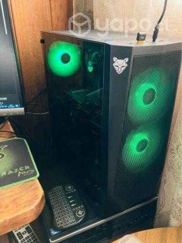 PC escritorio recién armado para Juegos