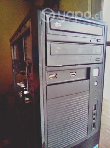 Computador PC escritorio