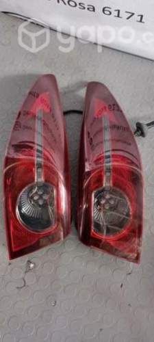 Focos traseros con luz led Mazda 3 Año 2022