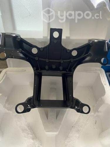 Soporte frontal Yamaha YZFR