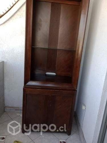 Linda vitrina con vidrio