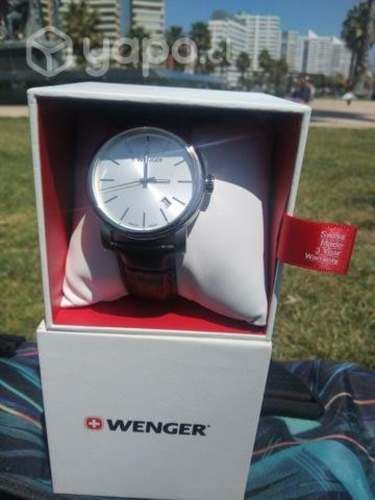 Reloj Wenger clásico nuevo