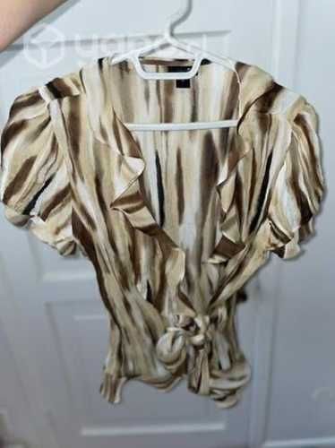 Blusa east 5th como nueva