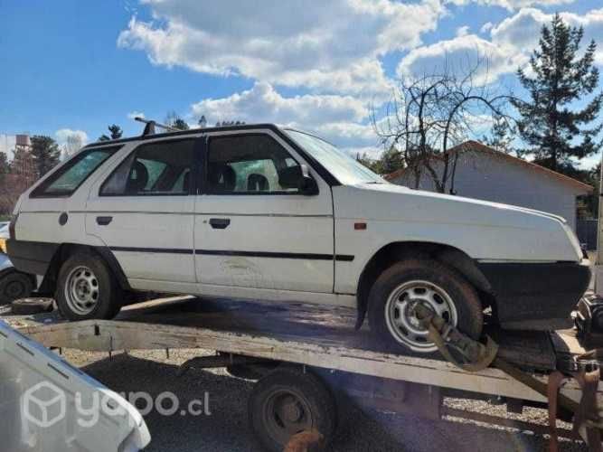 Skoda station wagon forman confort line 1995