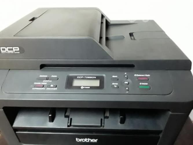 Impresora laser brother dcp-7065dn