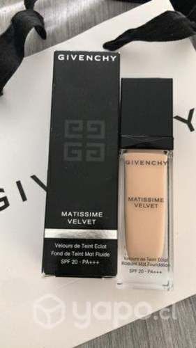 Base de maquillaje Givenchy